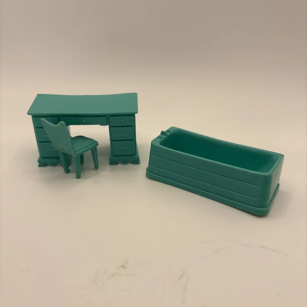 Marx Dollhouse Furniture Lot Of 3 Bedroom Bathroom‎ Plastic Aqua Vintage